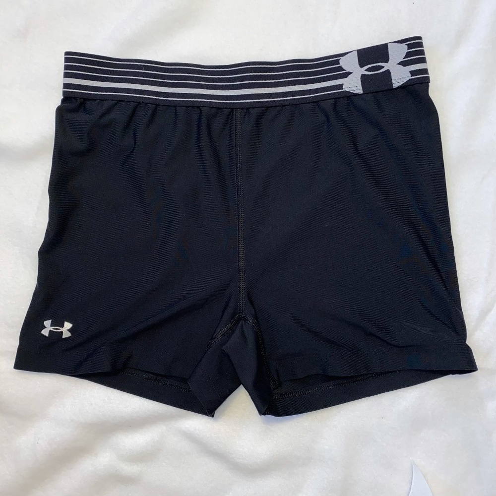 UNDER ARMOUR Black Compression Workout Shorts